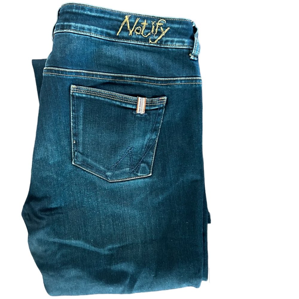 NOTIFY Boot Cut jean Size 31 - Picture 9 of 9